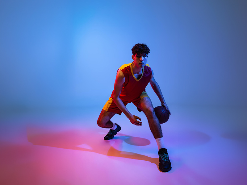 过分！客场击败山西后北京队员在退场时被现场球迷吐口水